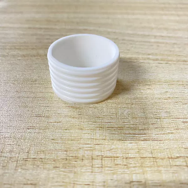 Threaded leather ring (white)