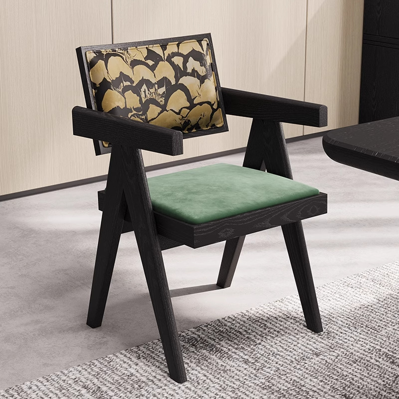 Silla de comedor medieval francesa, silla de comedor de madera sólida, silla de comedor de madera sólida, silla de comedor de madera sólida, silla de comedor de madera sólida, silla de comedor Chandigarh
