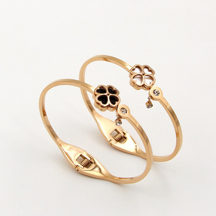 H6-207�U�տ����Dñ�ڰ�ؐ�����~��õ������CŮ�r�����n���֭h