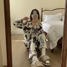 25年新款秋冬海岛绒家居服睡衣女可外出彩豹印花开衫加绒加厚套装