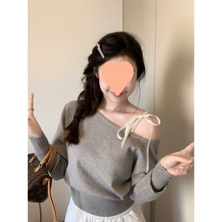 灰色高级感一字肩系带长袖针织衫女修身收腰露肩打底上衣爆款代发