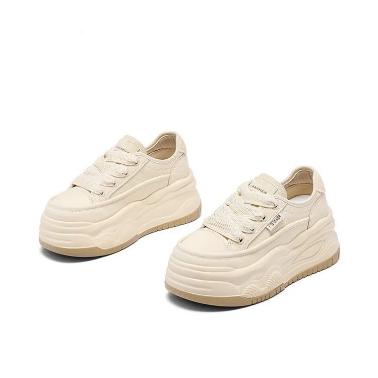 Маленькие белые туфли женский 2024 летний новый корейский вариант дикая студентка толстая подошва увеличенная обувь женская повседневная спортивная обувь женский