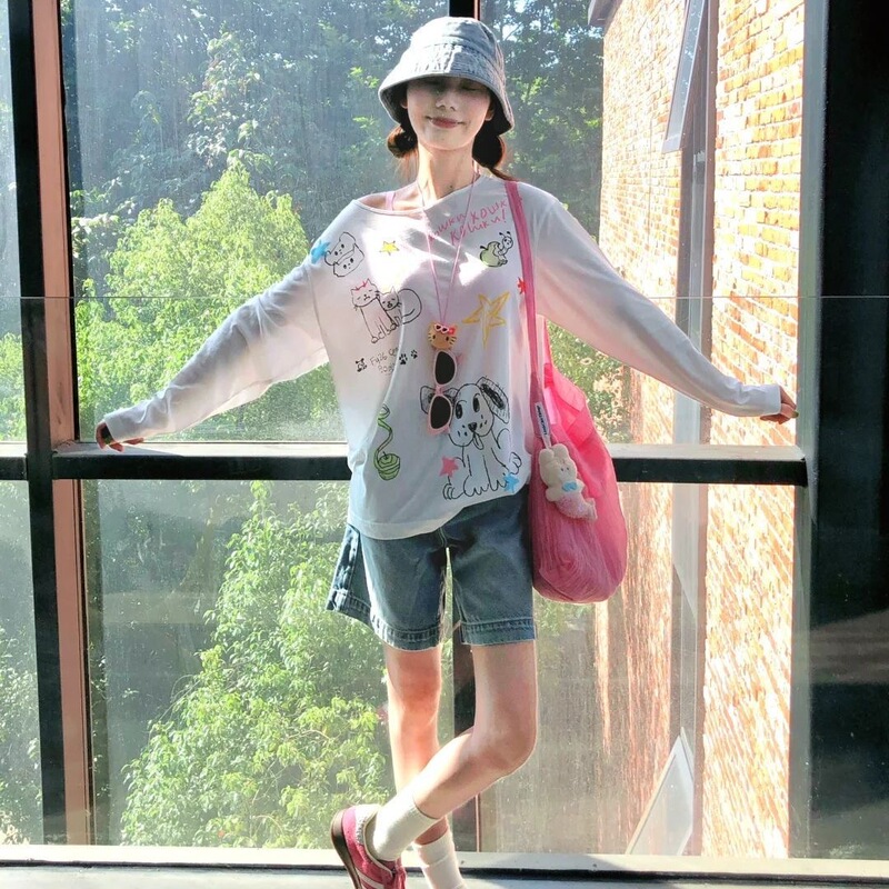 韓国の甘い女の子楽しい落書きプリント日焼け止めブラウス女性のための夏 2025 新しい薄いメッシュルーズで多用途なトップ|undefined