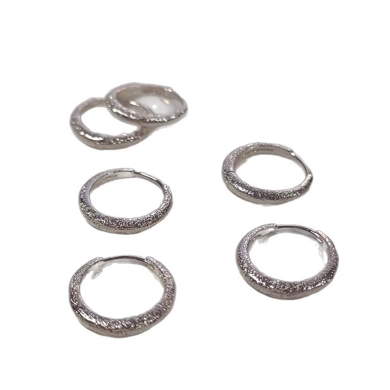 Matte earrings, Korean style, simple and elegant design, silver 925 sample