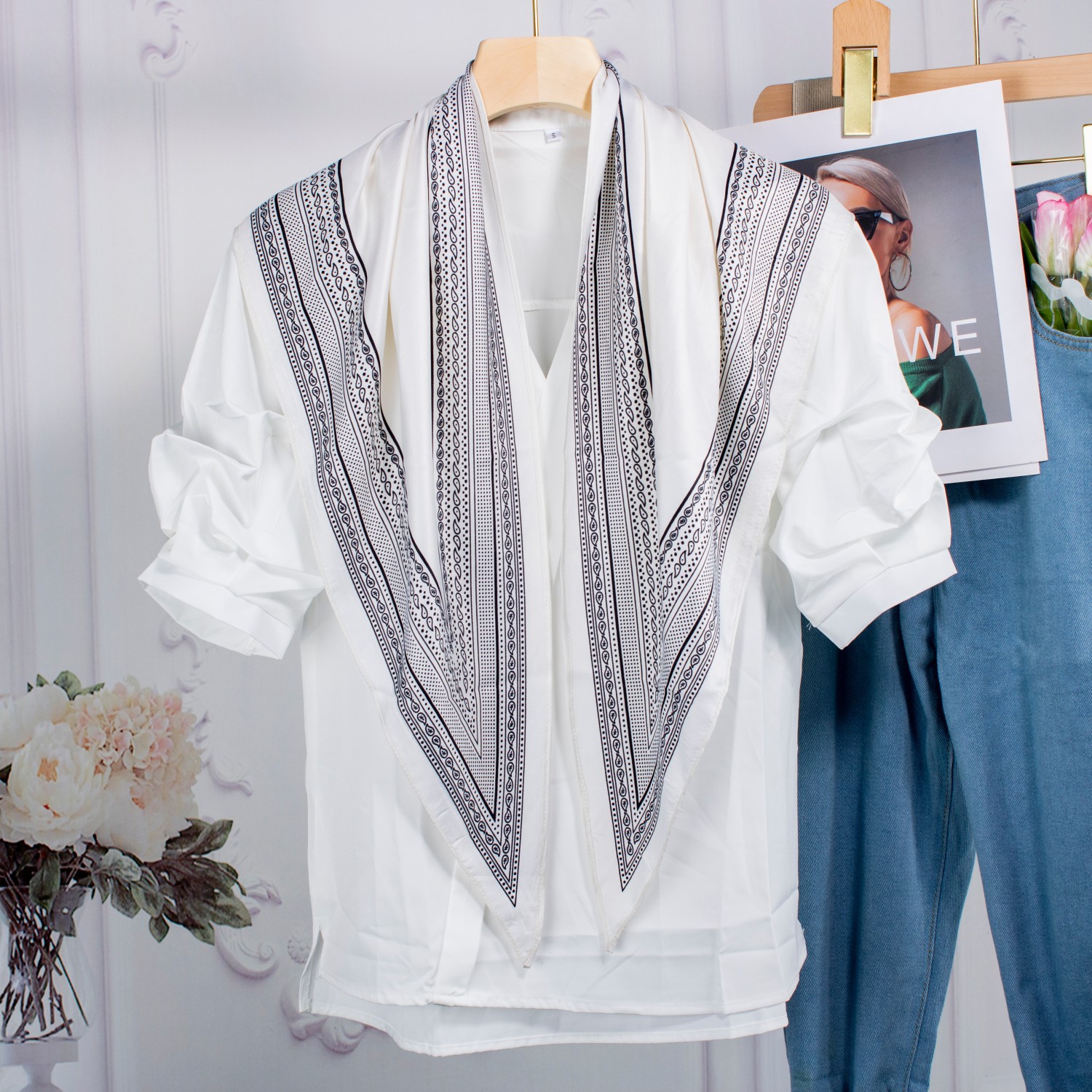 时尚潮流日韩风条纹三角巾黑白撞色披肩衬衫外搭时尚配饰现货批发