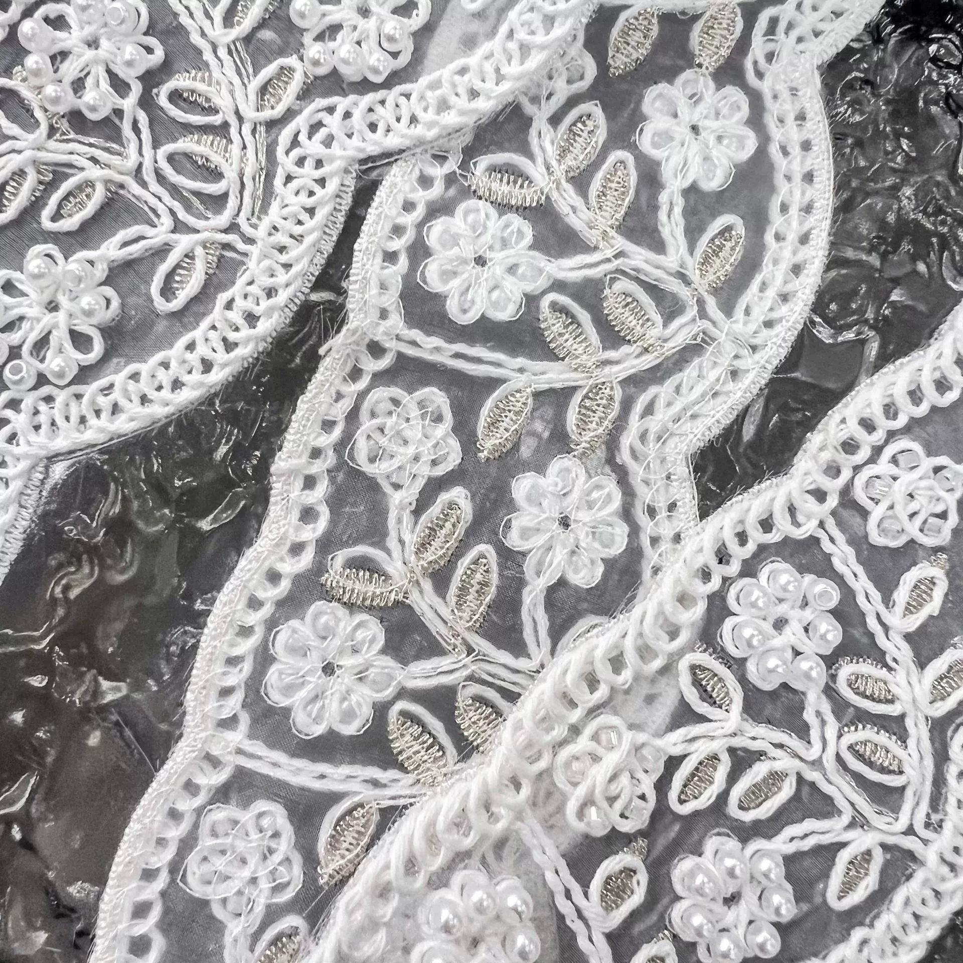 White organza strands beading three-dimensional flower embroidery barcode clothing cuffs belt decorative lace accessories