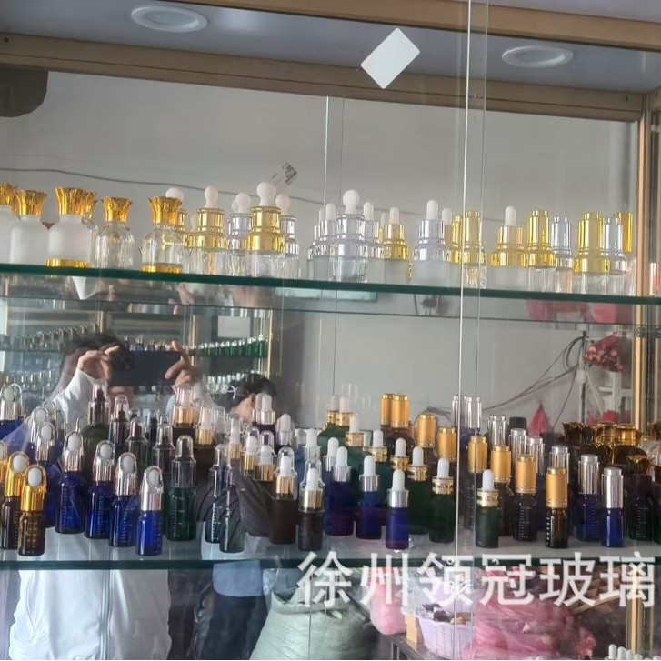 茶色のガラス製エッセンシャルオイルボトル、スポイトボトル、10mlエッセンシャルオイル空ボトル、高級薬用酒サンプルボトル、スポイトエッセンシャルオイルボトル|undefined