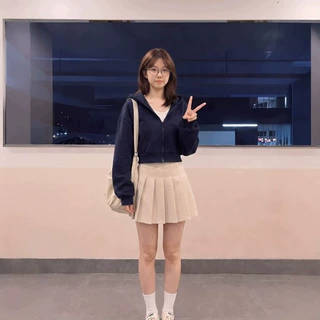 定制短款卫衣外套女早秋连帽开衫2026新款小个子巨好看拉链上衣薄