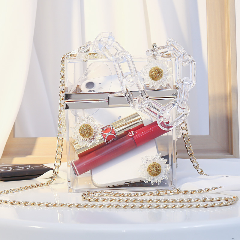 Creativo nuevo Margarita acrílico cadena de las mujeres caja cuadrada moda todo partido bolso transparente oblicuo bolso transfronterizo