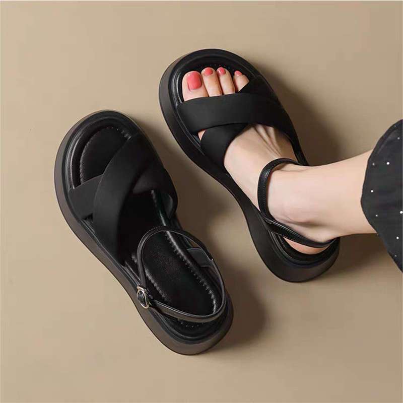 Sandallas deportivas de suela gruesa para mujeres 2026 explosión universal hombre pequeño alto aumento cómodo sandalias romanas para mujeres