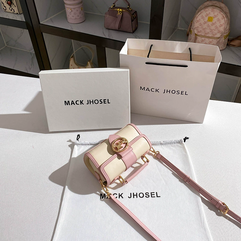 Small one-shoulder bag, with embroidery