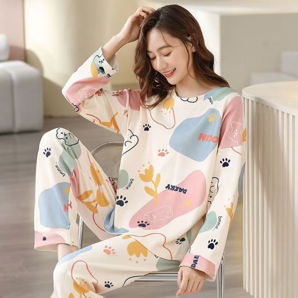 Pijama de manga larga de primavera y otoño simple coreano estilo de estilo avanzado joven suelto cuello redondo en casa otoño y invierno conjunto