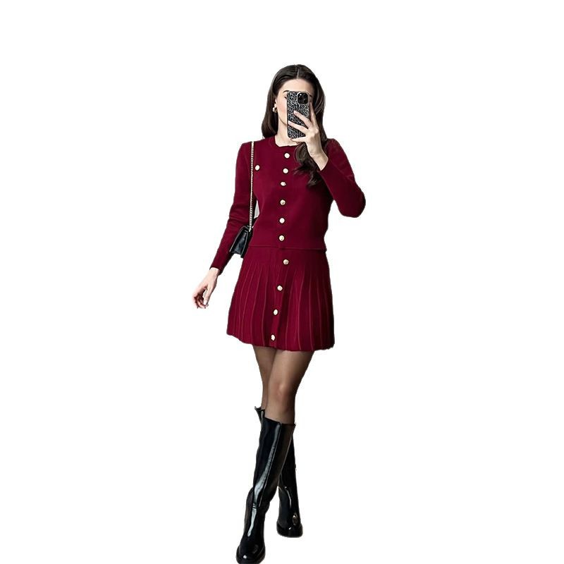 2025 nuevo comercio exterior europeo y americano Amazon ropa de mujer de color sólido cuello redondo de hebilla de una sola fila delgada cardigan vestido corto conjunto