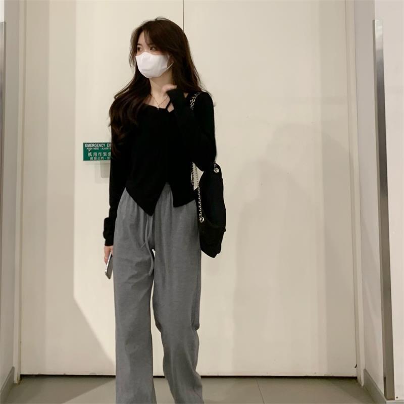 Black Asymmetrical Long-Sleeved T-Shirt for Women Spring 2024 New Design Niche Bottoming Shirt Chic Short Top