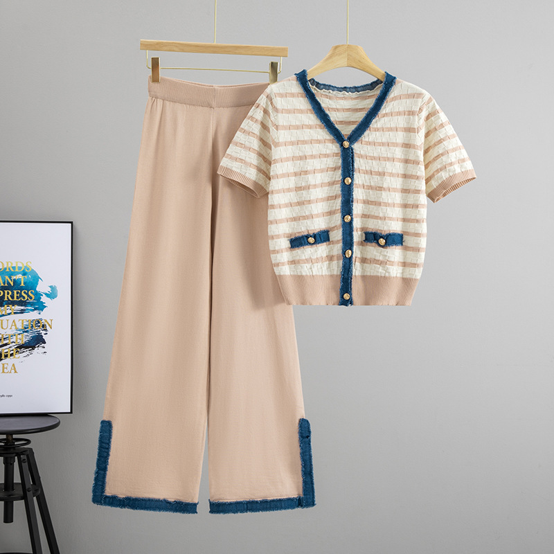 Elegant Stripe Knit Top With Wide-Leg Split-Hem Pants Set, Casual Chic Two-Piece Outfit For Women Versatile & Polished Design_ecoleips.com