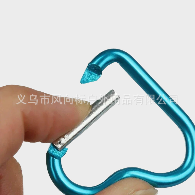 愛ハート型アルミ合金登山ボタン屋外安全桃心フック水筒バッグ服装玩具部品フック|undefined