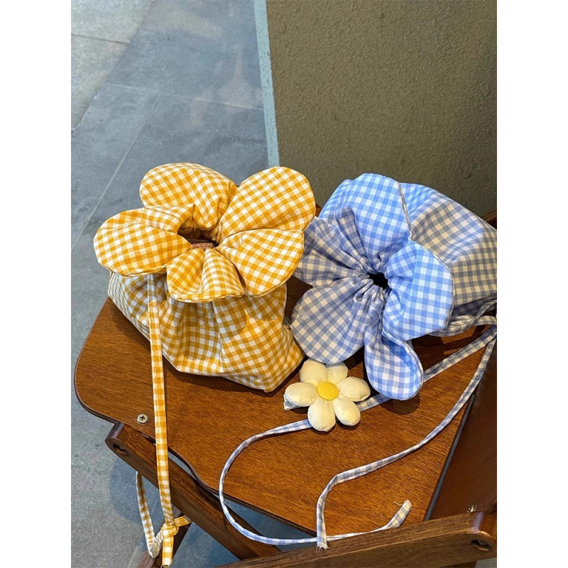 花朵包ins风水桶包双面可用大容量抽绳包上班通勤手机