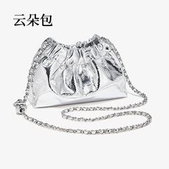 夏のクラウドバッグ女性用 2025 新しいニッチハイエンド小型バッグファッショナブルな携帯電話ショルダーバッグプリーツバッグ在庫あり