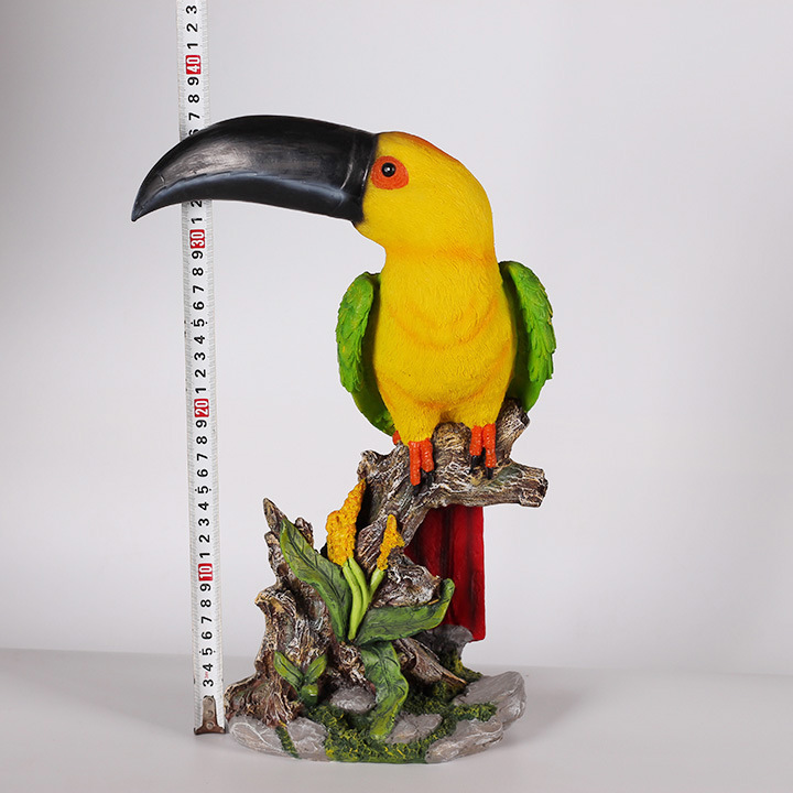 Resin Animal Toucan Model Sculpture Outdoor Desktop Crafts Decoration Ecological Farm Simulation Bird Decoration