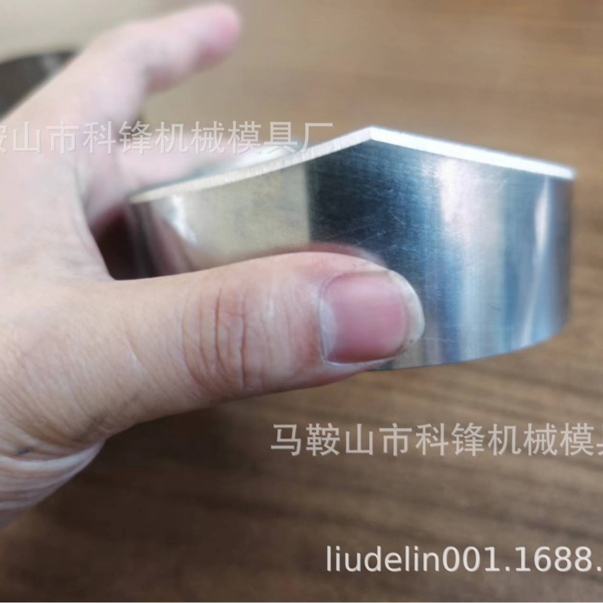 �����۲�������ξ�ݴ�׻�Բ���̲豭�Ƿ�ߵ���