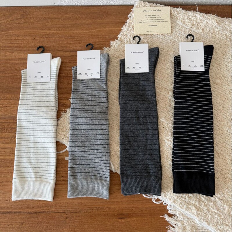 Peiqiao autumn and winter fine striped calf socks, made of pure cotton, soft and skin-friendly, simple micro-pressure seamless stacked socks for women Peiqiao autumn and winter fine striped calf socks, made of pure cotton, soft and skin-friendly, simple micro-pressure seamless stacked socks for women
