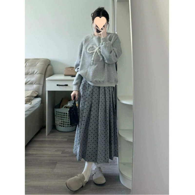 Весенний наряд в корейском стиле для полных девушек больших размеров с бантом, толстовка с круглым вырезом и длинными рукавами, костюм с юбкой в ​​горошек