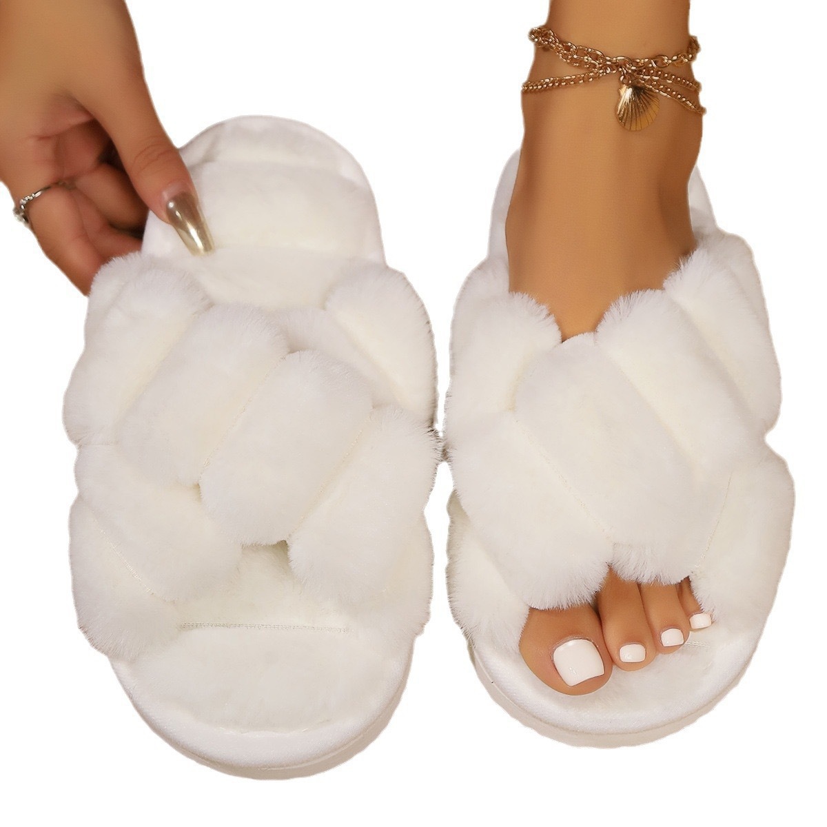 Zapatillas de lana transfronterizas para mujeres de otoño y invierno para usar en interiores cómodas zapatillas de algodón peludo de fondo grueso