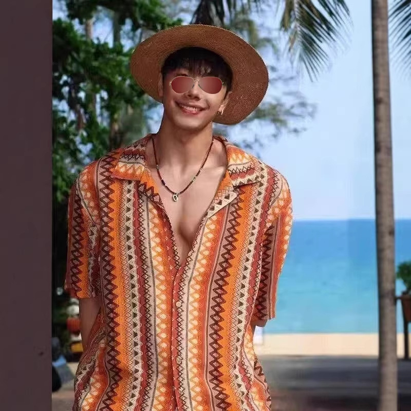 Resort-Style Color-Blocked Cuban Collar Shirt for Men and Women, Designed in Thailand and Hawaii, Casual Loose-Fitting Thin Shirt for the Beach
