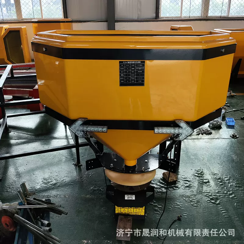 融雪撒布机撒盐机汽油电动款车载后挂式除冰除雪设备冬季市政道路