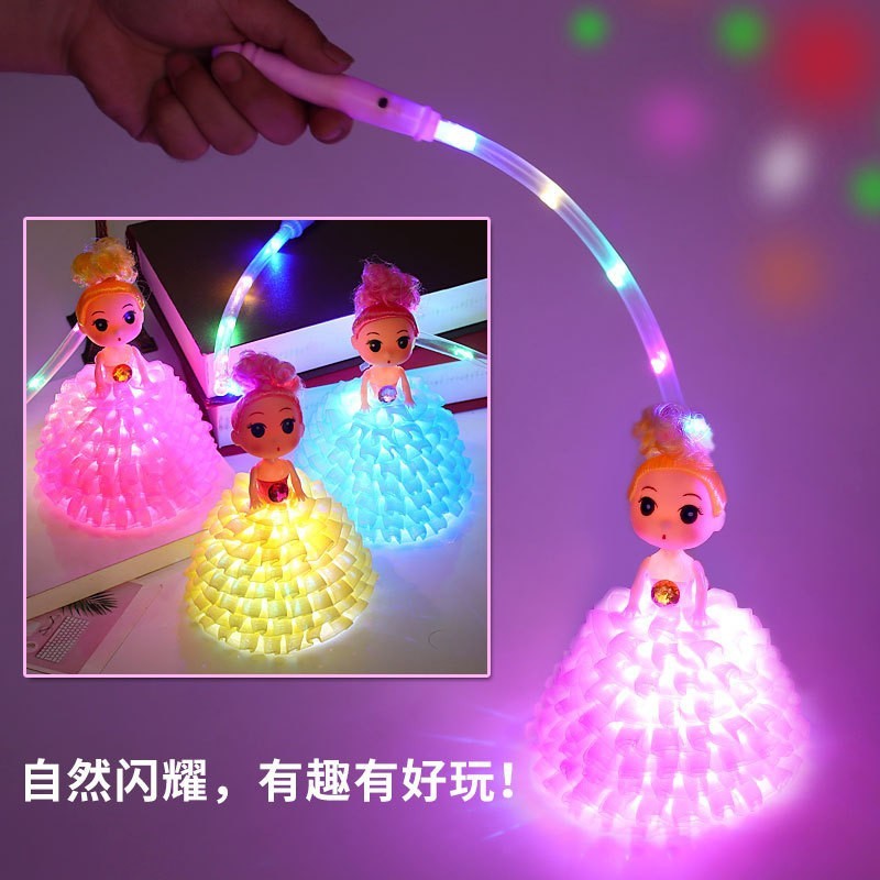 新しい発光ドール、カラフルな点滅ライトドール、ポータブルランタン、ナイトマーケットの屋台、売れ筋漫画おもちゃ卸売|undefined