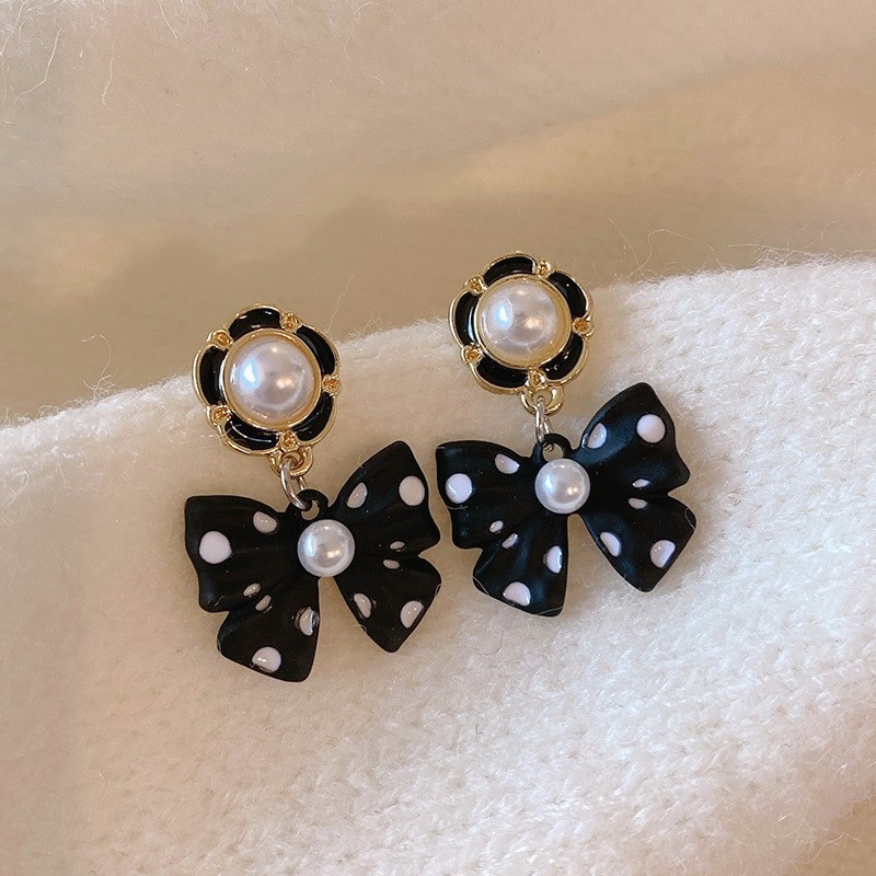 2023 New Dongdaemun Niche Earrings Wave Dot Autumn and Winter Collocation Bow Earrings Korean High-end Earrings
