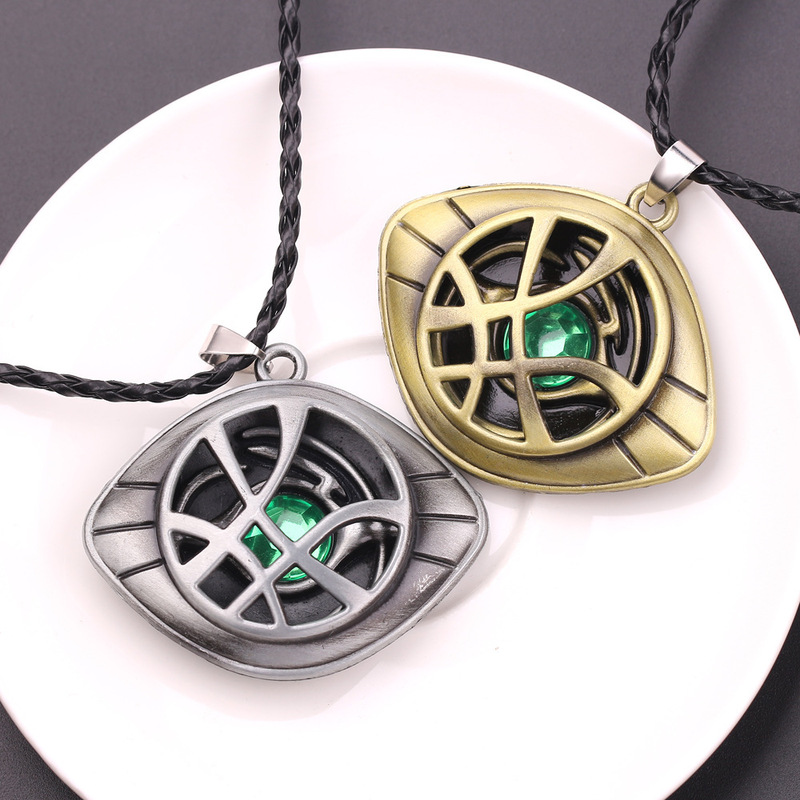 European and American Doctor Strange Eye of Agamotto Necklace Amazon Hot-Selling Marvel Merchandise Alloy Necklace Wholesale