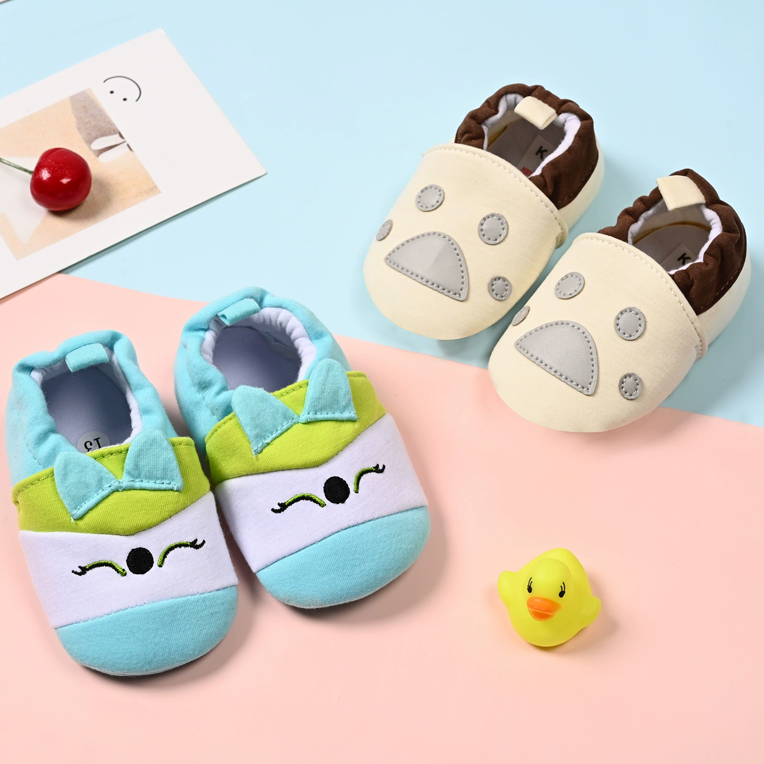 2022 Весенняя новая детская Тканевая обувь с мягким дном и мягкой поверхностью, нескользящая низкая детская обувь для малышей, снимающая каблук, производители оптом