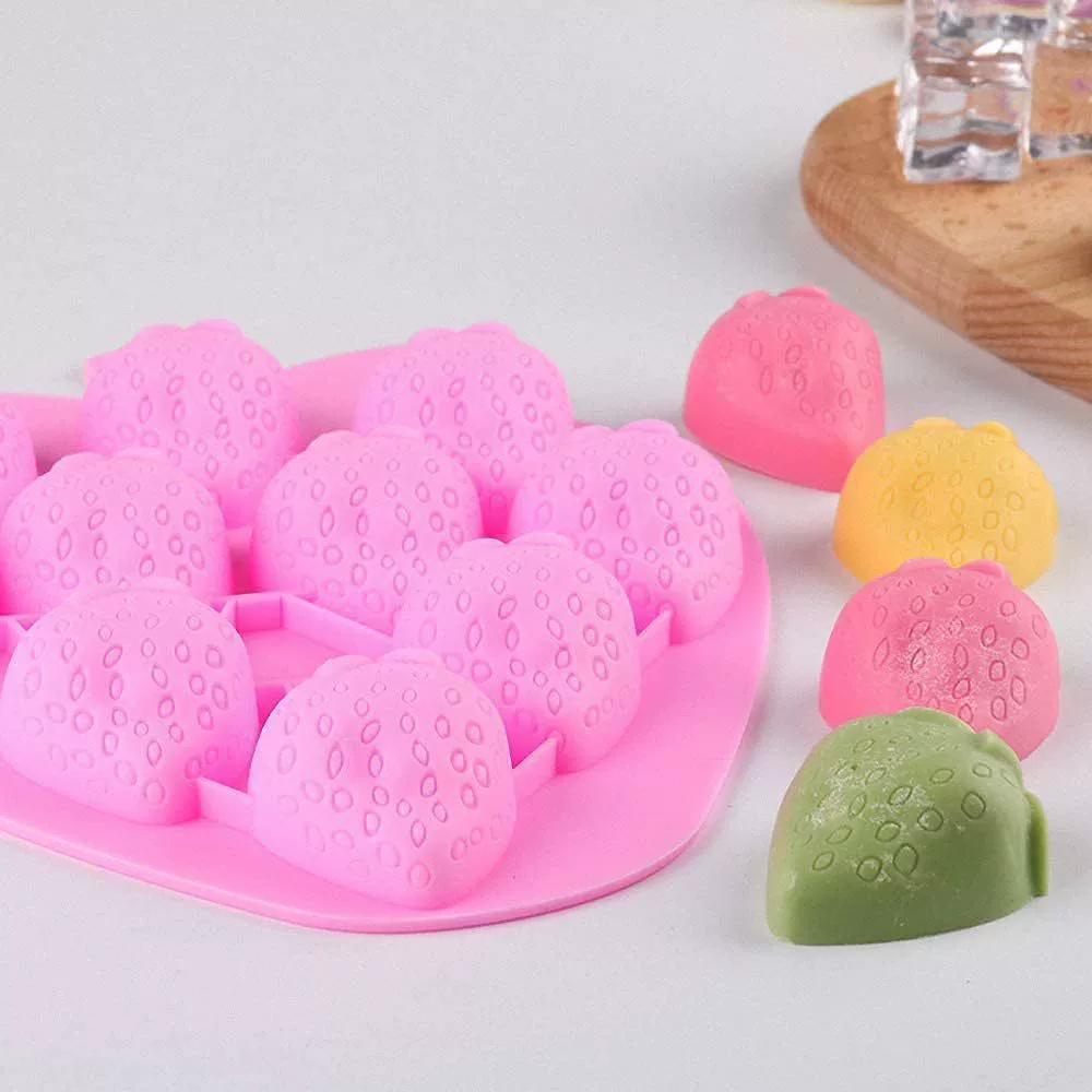 Silicone mold, strawberry, acrylic ice cubes, DIY