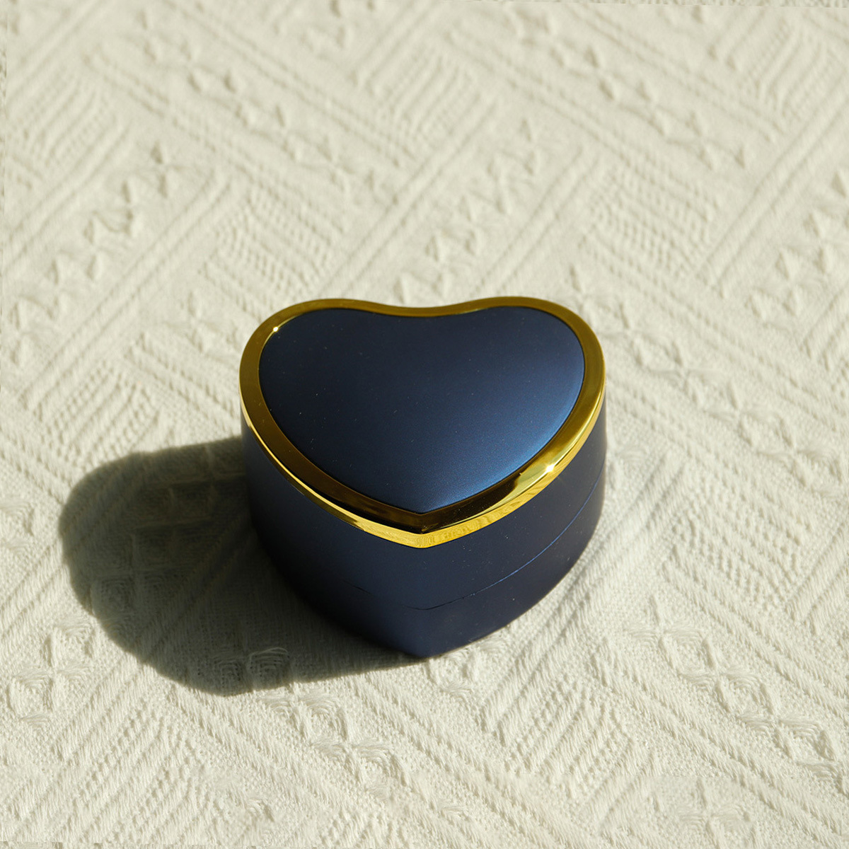 �ߵ����ο���LED��ָ��������Ʒ�������������н��������Ʒ��