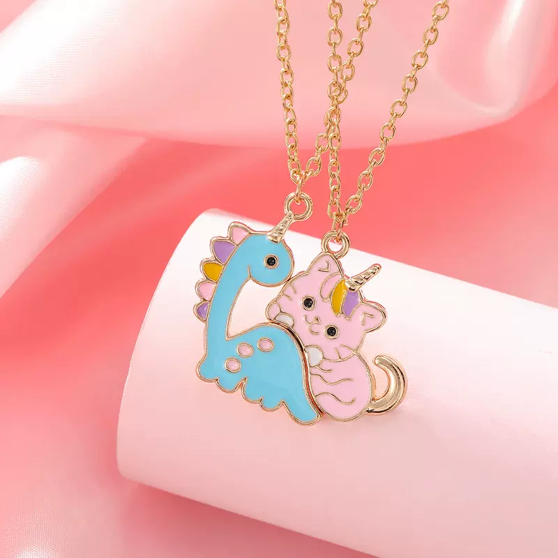 跨境热卖粉蓝小猫咪项链卡通合金滴油小动物磁吸好朋友项链套装