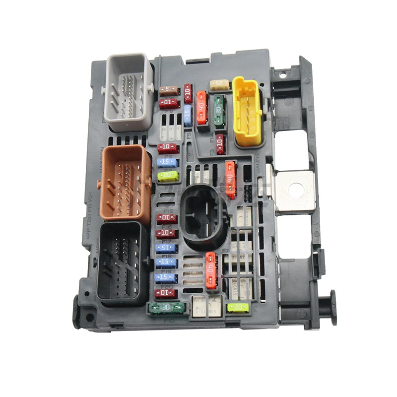 9664706280 para piezas de caja de fusibles de automóviles Peugeot Citroën en stock transfronterizo