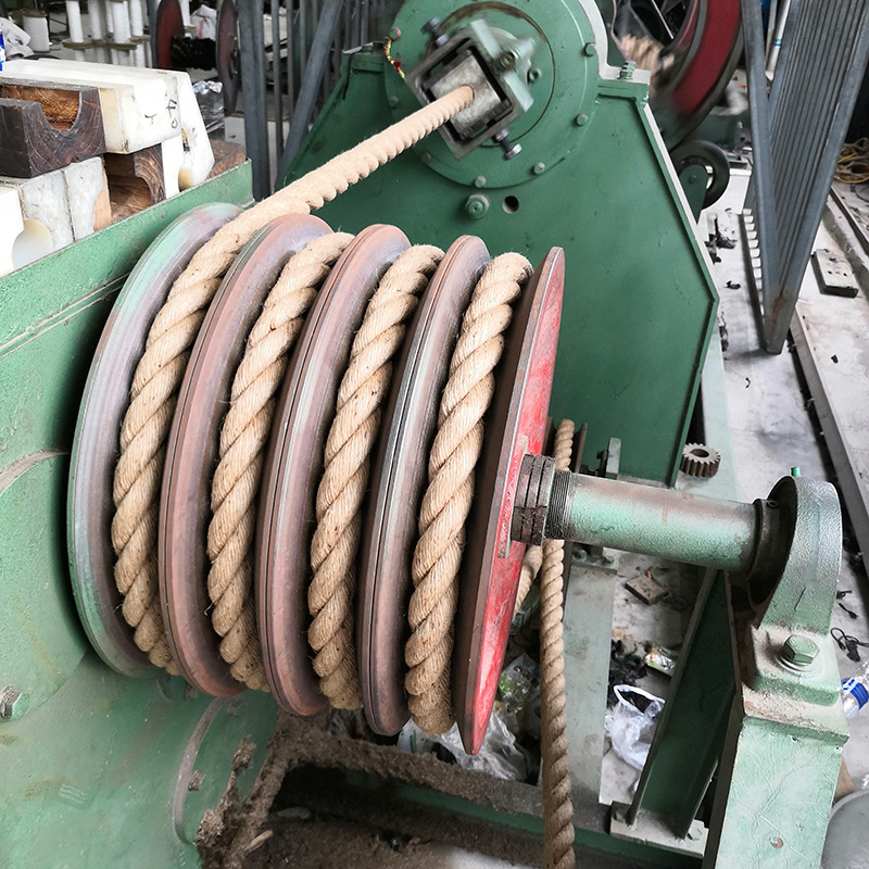 三股粗细黄麻绳拔河绳麻绳网