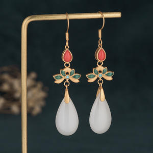 Manual synthetic jade lorraine emerald earrings female 925 gold inlay palace restoring ancient ways it ancient costume eardrop cheongsam nation
