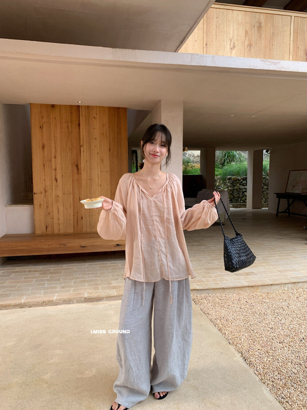 Áo sơ mi nữ linen tay dài cổ V dây buộc phong cách lười biếng — Xanh nước biển, màu hồng, Vàng nhạtcolor, trắng sữa chi tiết 29
