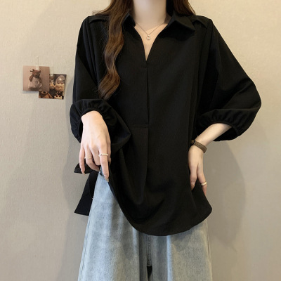 Áo sơ mi nữ tay ngắn cổ V phom rộng thiết kế đơn giản — màu đen
