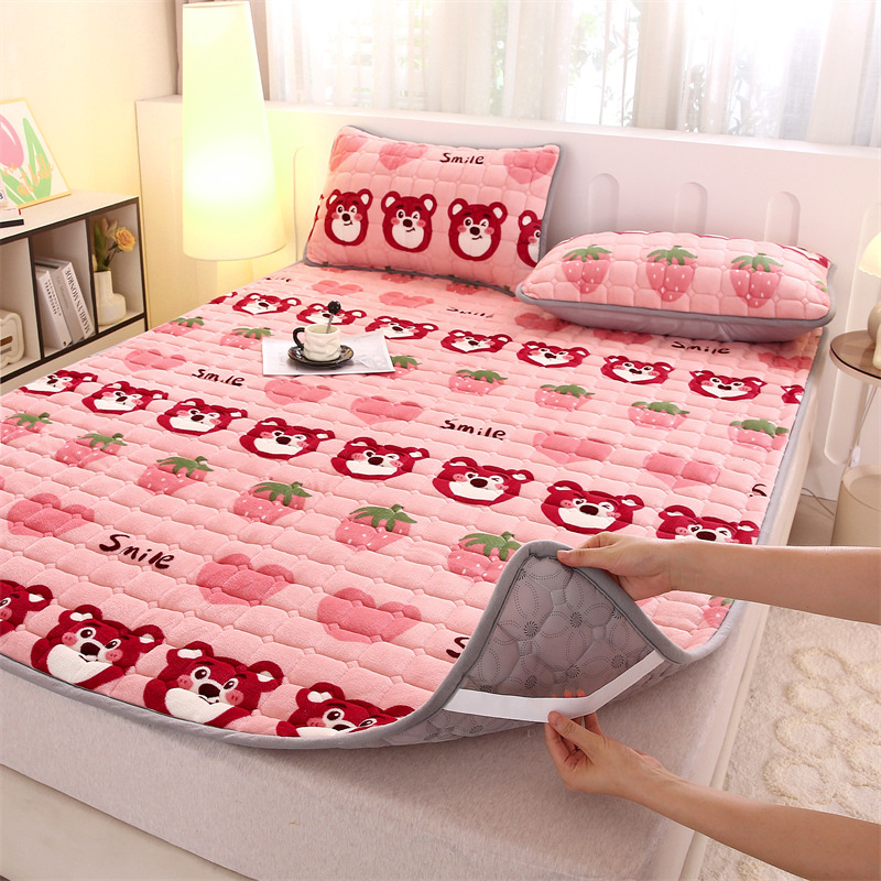 Milk Velvet Mattress Mat Non-Slip Tatami Mattress Soft Cushion Fleece-Lined Warm Mattress Bed Pad Cartoon Cotton Quilt
