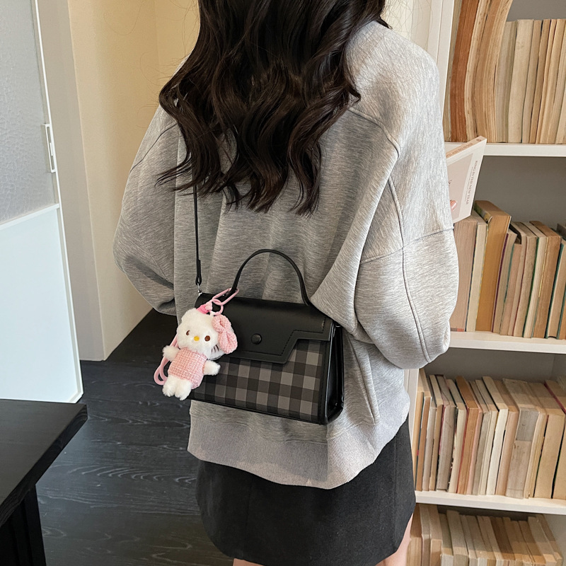 Cute bolso de estilo universitario 2026 nuevo estilo extranjero mujer sensación diaria mochila bolso de almohada de nicho