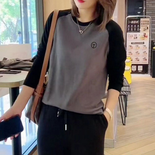 2025 Autumn/Winter Color-Blocking Stylish Mom's Wear Long-Sleeved Base Shirt Women's Plus Size Loose Belly-Hiding Thermal Fleece