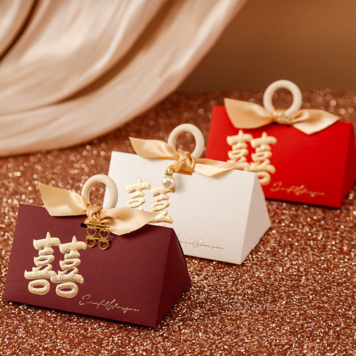 New Triangle Gift Box for Wedding, Premium Creative Handbag Gift Box for Marriage