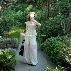 法式轻奢感名媛气质镂空蕾丝刺绣衬衫搭配设计感阔腿裤两件套