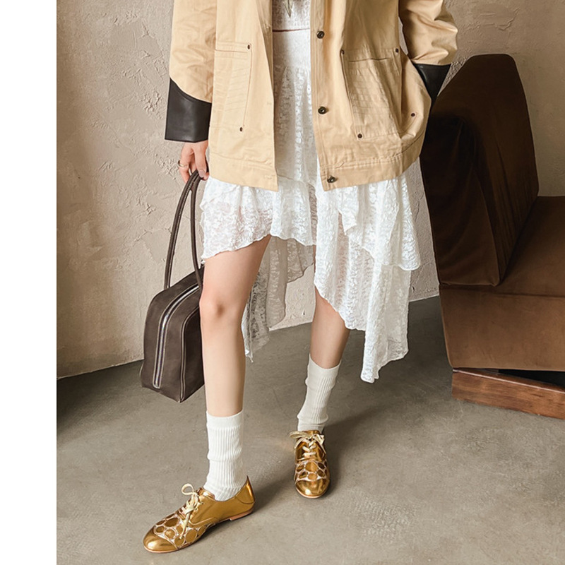 Reproductions of the Same Style from the Source Factory, Embossed and Hollowed-Out, Original Design, Niche Lace-Up Slip-On Shoes, Oxford Shoes for Women, Vintage