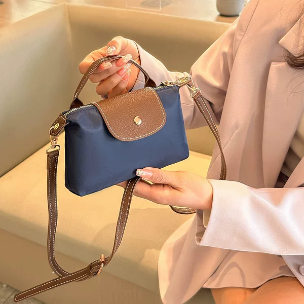 Cross-border versatile nylon vintage handbag for women, 2026 new fashion textured shoulder crossbody bag, dumpling bag