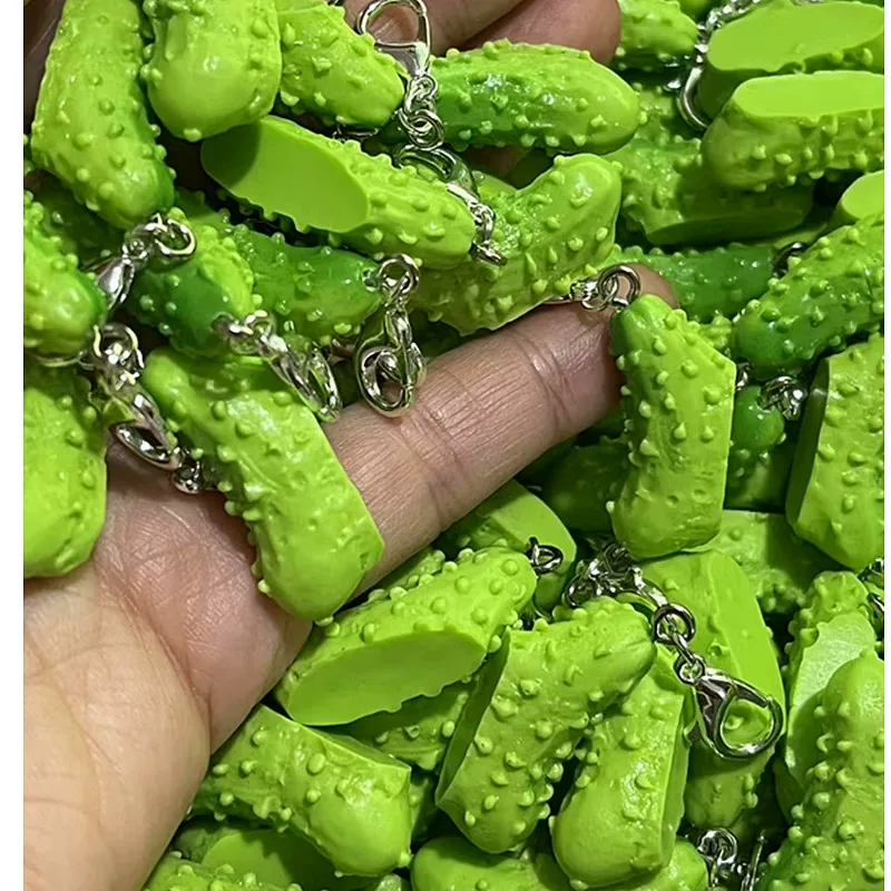 Cross-border hot model simulated vegetable cucumber pepper radish pendant emotional support keychain holiday gift