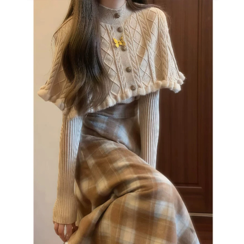 法式千金风斗篷毛衣连衣裙子女秋冬2025新款高级感小个子香风套装|undefined
